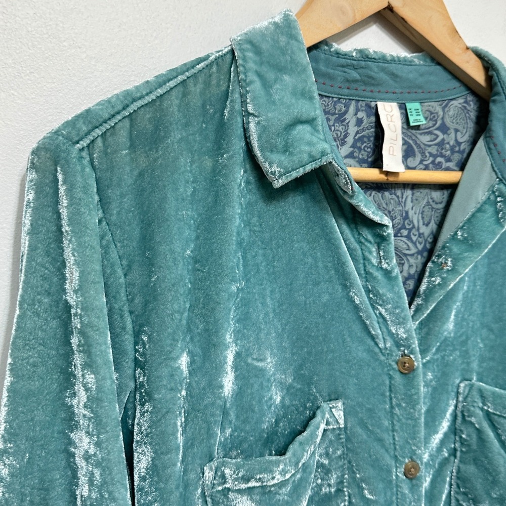 Anthropologie Pilcro Hadley Crushed Velvet Button Down Shirt 18W Aqua Holiday - Picture 6 of 11